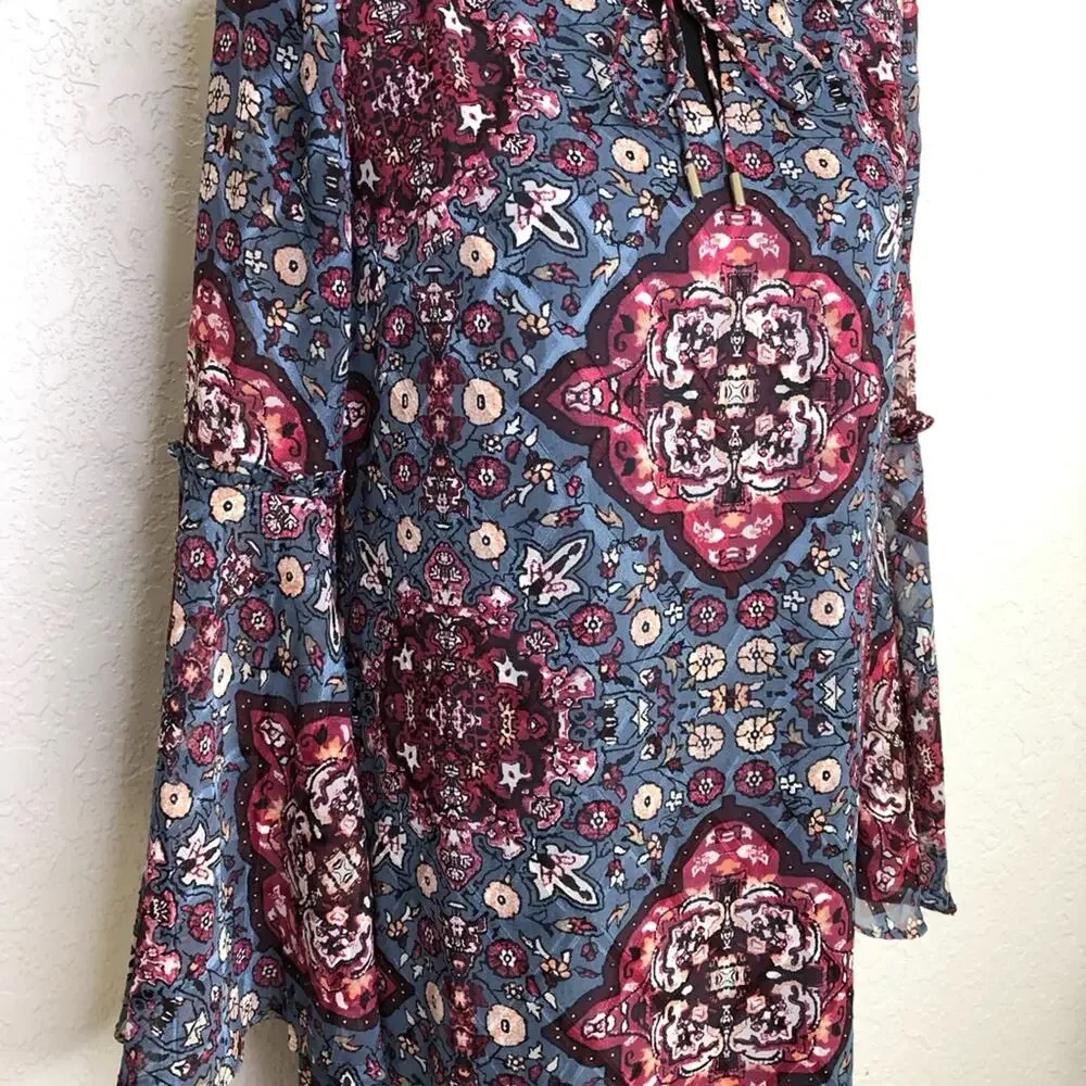 WHBM blue and pink floral Mandela print shift dress size Medium